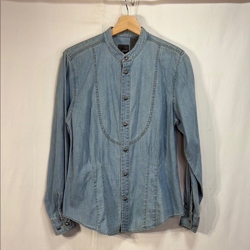 💎 vintage Liz Claiborne Lizwear Blue Denim fitted Blouse